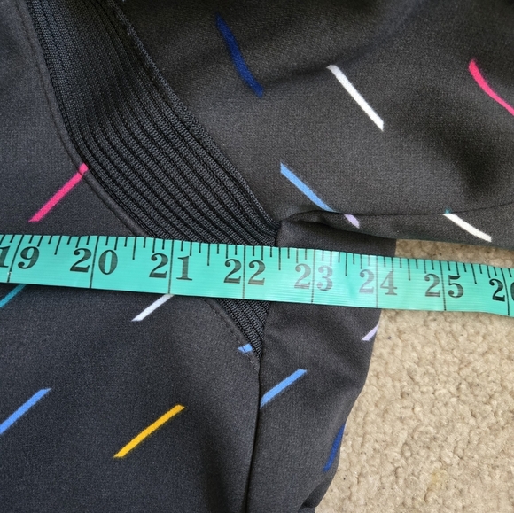 Nike NFL Las Vegas Raiders Crucial Catch Hoodie. Size Womens XL - Picture 14 of 15